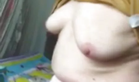 الاسترخاء جمال فيلم جنسي اجنبي الزوج انها على كرسي