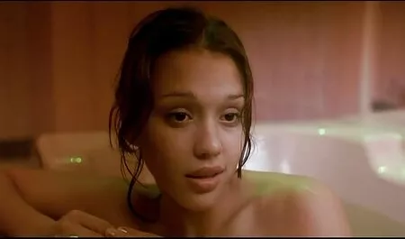 لعب عروض كبيرة تخرج مع رجل فلم جنس عراقي في غرفة النوم.