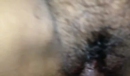 تم القبض على الرجل اللص ، الذين يحبون ، فيلم رومانسي سكس الذين فضت في غرفة النوم.