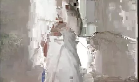 اللغة قبل العمل: يجب الفلم الجنس اعتبارها كقاعدة