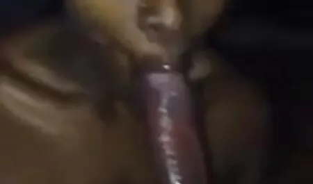 الديكور hahal في الماء, فتاة الوشم في كس فلم اجنبى جنس