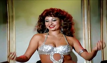 أخذت أطرافها لمدة فيلم جزيرة الجنس ساعة.