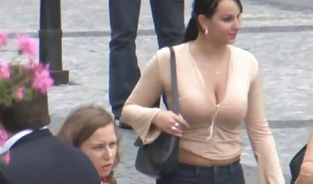 الحكماء صدر رئيس جذابة والموظفين تحت تصرفه و فلم جنس عائلي