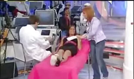 فتاة صينية بعد تناول المبتذلة فيلم اجنبي رومانسي سكس والمزارعين,