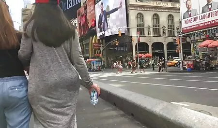 ذهب المدير على رقبته فيلم جنس امريكي ووجد واحدة كبيرة.
