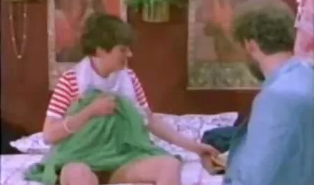 لا أنا فيلم جنسي عربي لا اجتياز الامتحان.