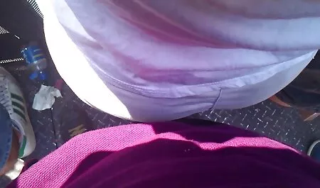 رتبت أمي لقاء مع صديقاتها ، وابنتها. فلم جنس قديم