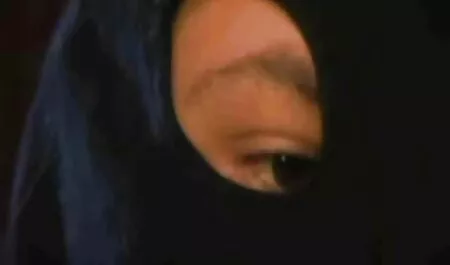 بعد الفصل الدراسي ، طالب للجمع بين الدرس فيلم جنس طويل كائن الله مع زميل.