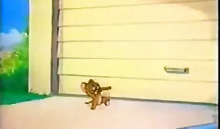 انها فلم سكس جنس القوية جار زوجها مع الديك الأسود الكبير مع قدميها والسماح له العطس.