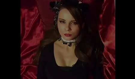 تجلب افلام سكس مترجم عربي كامل الفتيات عشيقها إلى مجموعات من ثلاثة حتى لا يترك الأولاد خلفهم.
